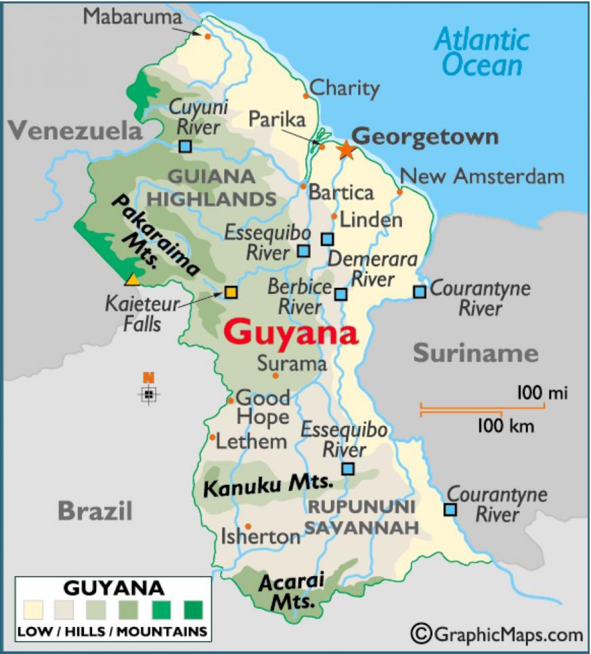 térkép Guyana mutatja hegyvonulatok